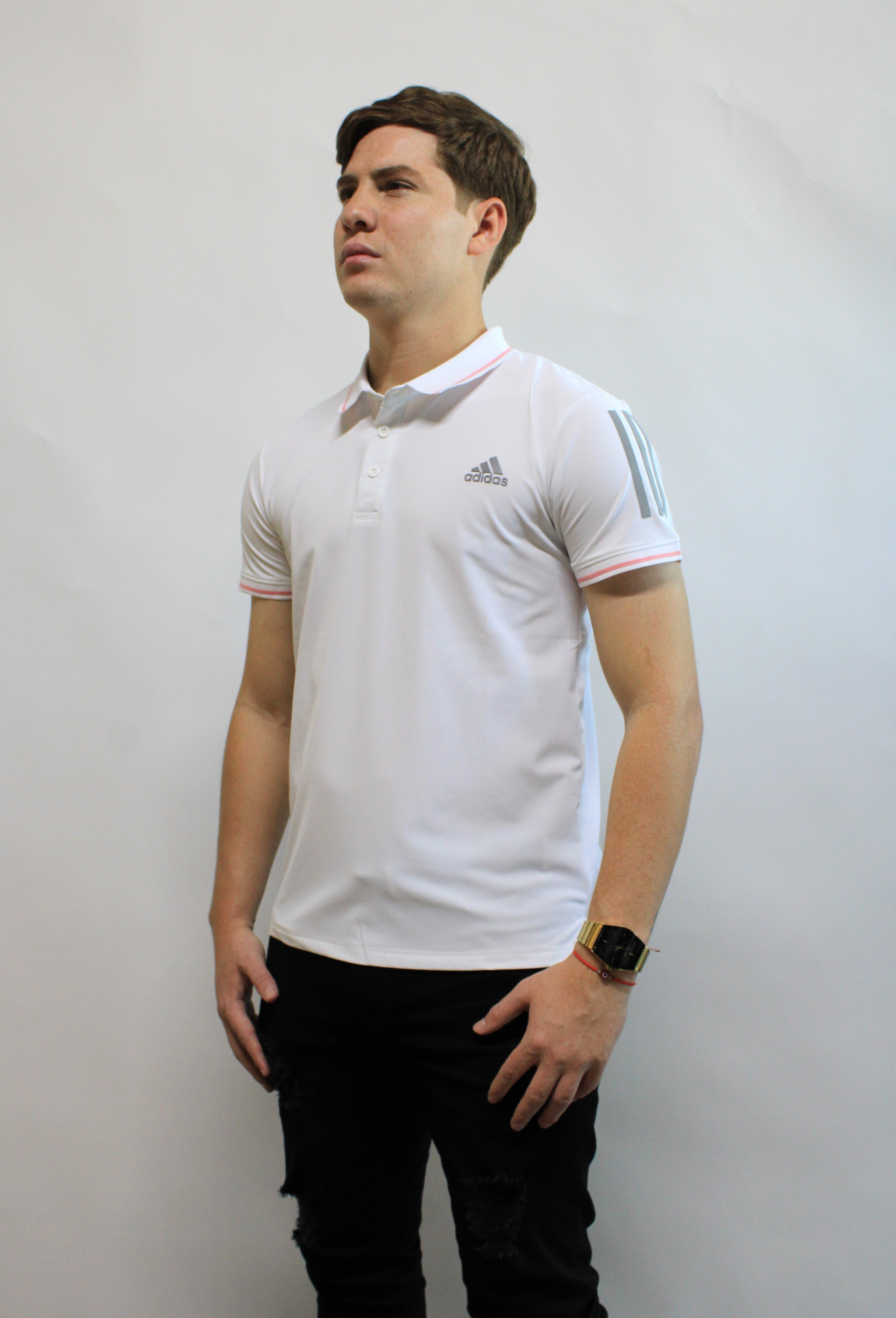 Playera Polo Deportiva Adidas Blanca Con detalles Rosas