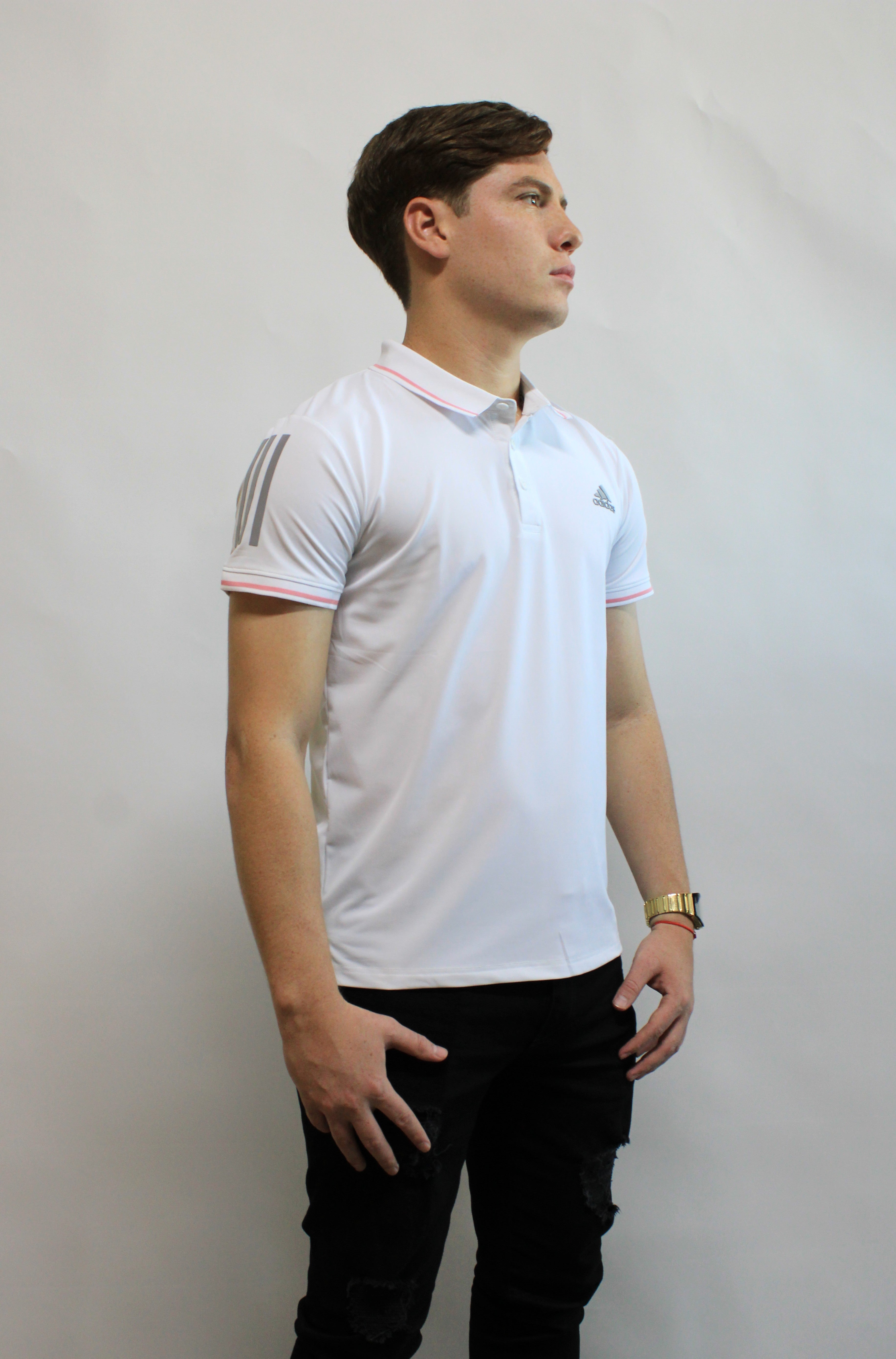 Playera Polo Deportiva Adidas Blanca Con detalles Rosas