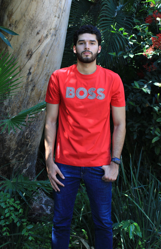 Playera Hugo Boss Roja Con Letras Doradas