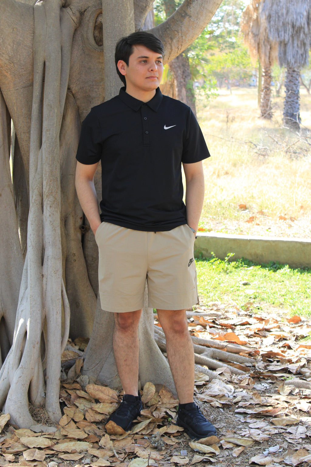 Playera Polo Deportiva Nike Negra