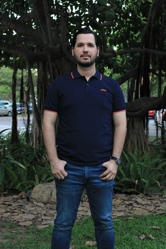 Playera Polo Hugo Boss Azul Marino Diseño en Cuello Color Naranja