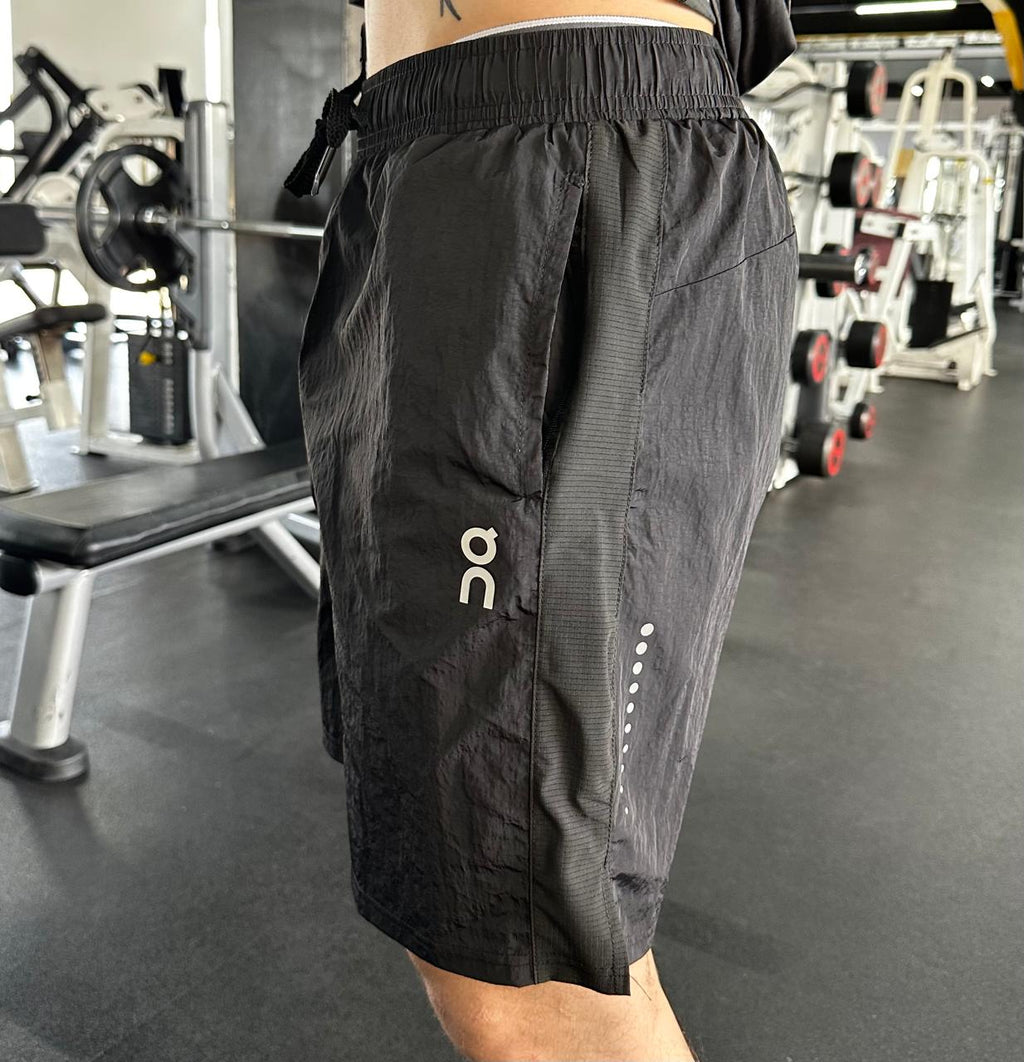 Short Deportivo On Cloud En Negro