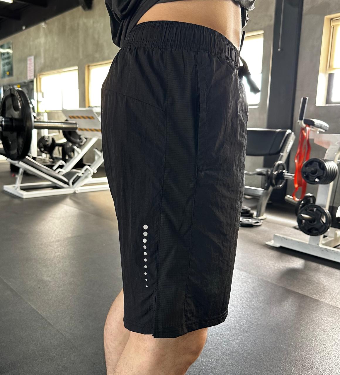 Short Deportivo On Cloud En Negro