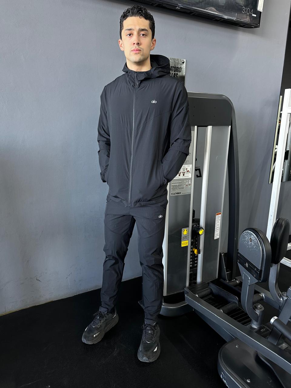 Conjunto deportivo Alo