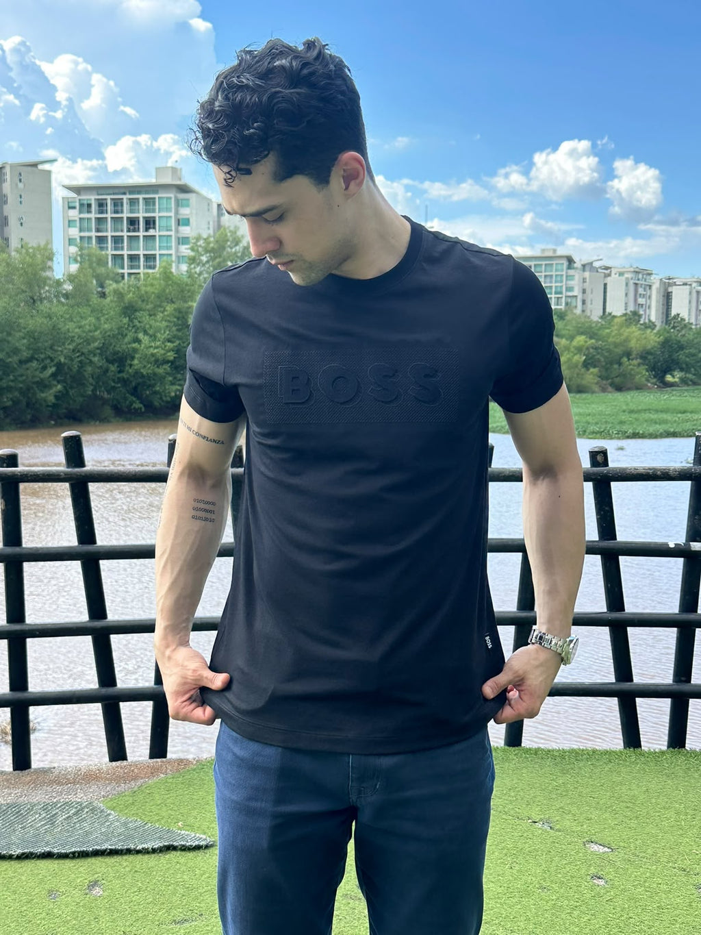 Playera Boss Negra