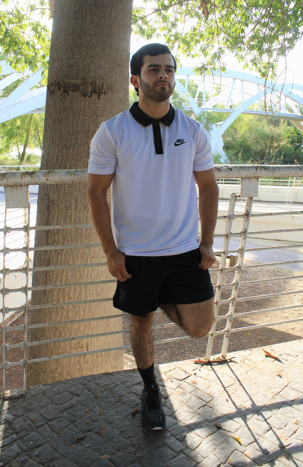 Playera Polo Deportiva Nike Blanca Con Cuello Negro