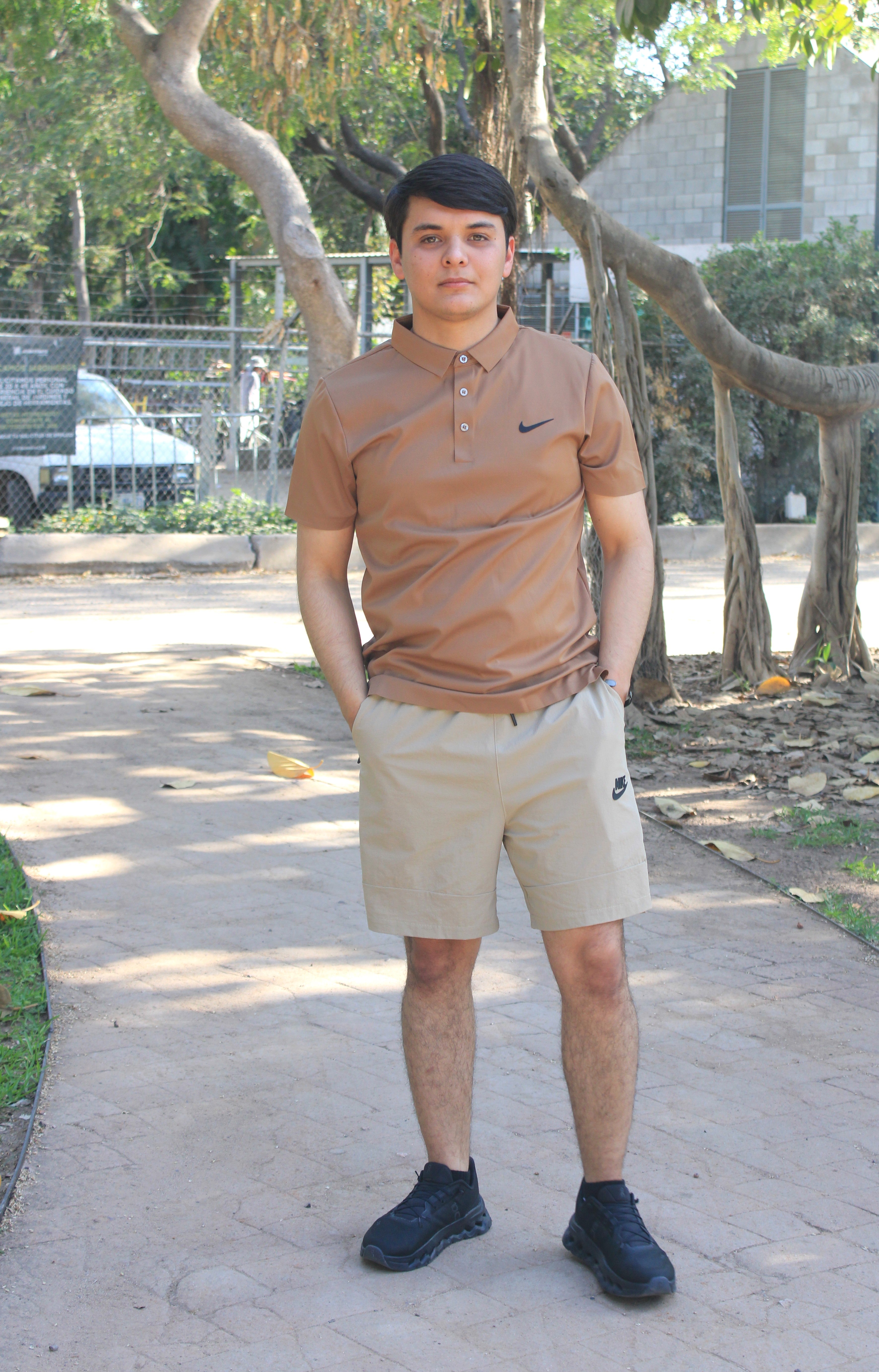 Playera Polo Deportiva Nike Café Oscuro